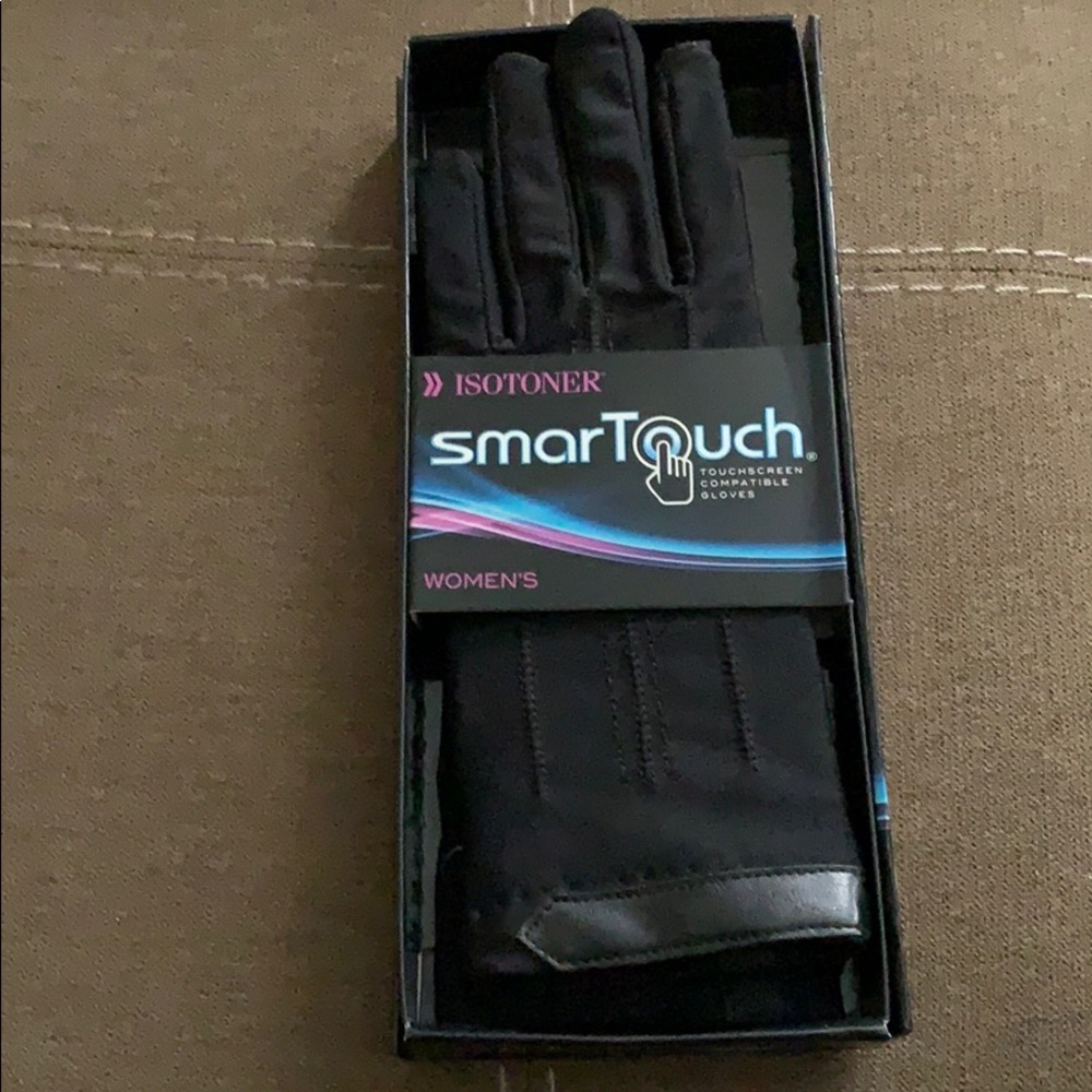 Isotoner gloves